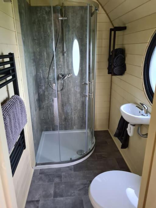 Spring Tide Cliff Top Glamping Pod With Direct Sea Views Birchington-on-Sea Eksteriør billede